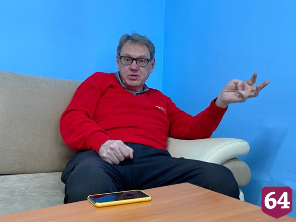 Автора хитов Апиной и «Комбинации» похоронили в Саратове при жизни