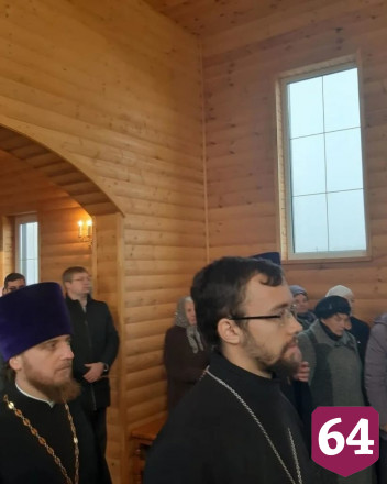 Митрополит Лонгин освятил храм в Петровске