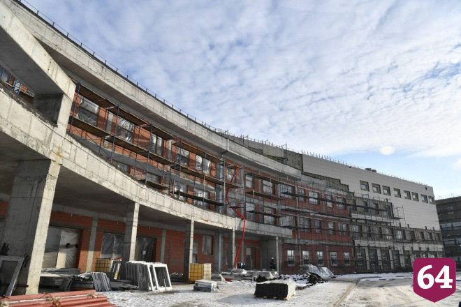 Губернатор поручил укомплектовать онкодиспансер персоналом и оборудованием