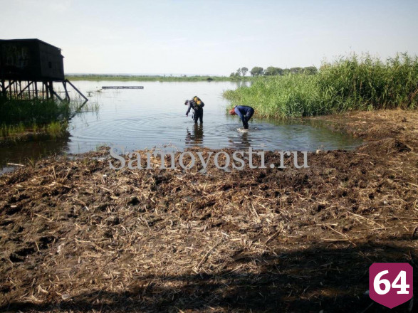 Водолазы вытащили из Волги тело рыбака