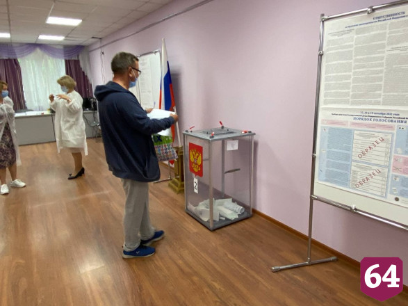 Саратовцы активно голосуют на выборах в Госдуму 