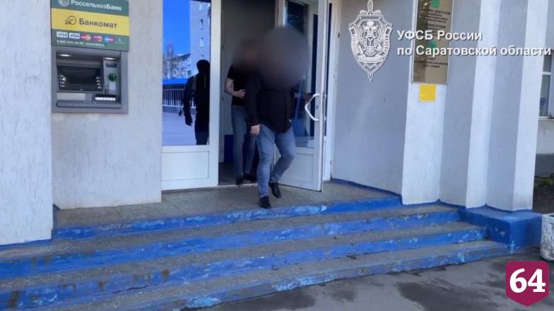 Чиновник «трудоустроил» родственницу и похитил 170 тысяч рублей