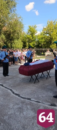В Саратовской области простились с бойцом СВО Сергеем Глуховым