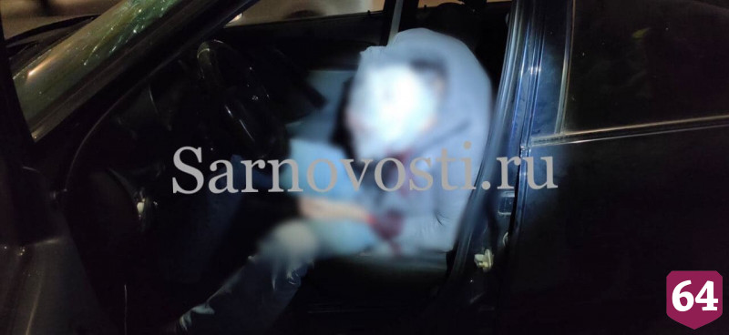 В Саратове водитель «Гранты» снес забор и погиб