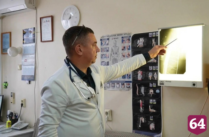 Саратовская пенсионерка сломала позвоночник при падении дома