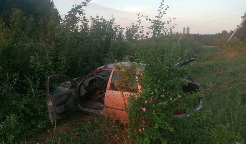 На трассе в ДТП насмерть разбился 18-летний пассажир «Калины»