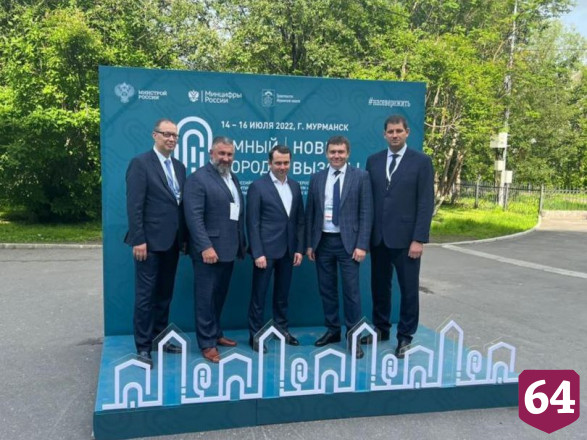 Саратовский силач приехал в Мурманск и за 10 секунд порвал грелку