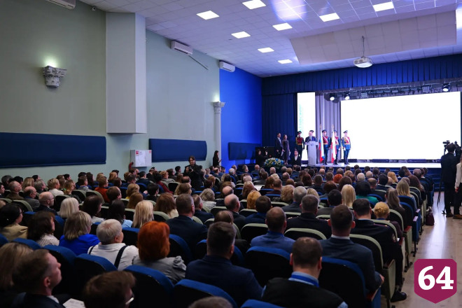 Юридический форум в Саратове объединил более 1300 экспертов по праву