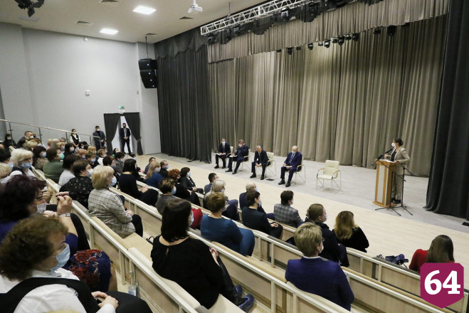 Спикер Госдумы поможет увеличить финансирование саратовских школ