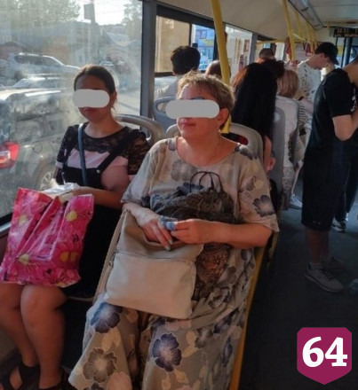 Жители Саратова потребовали шторы в автобусах без кондиционеров