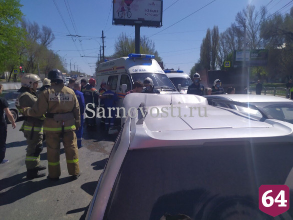 В крупной аварии на Стрелке ранены 3 человека