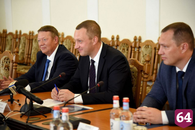 Роман Бусаргин и Николай Панков посетили Луганск