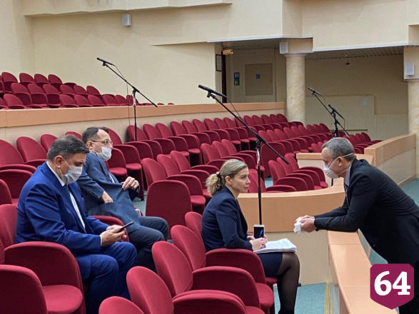 Глава Саратова ответил на критику ограничительных мер из-за коронавируса 