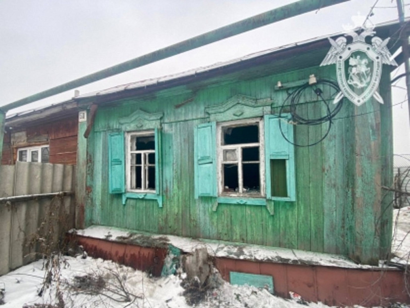 Утром на пожаре под Саратовом погиб молодой человек