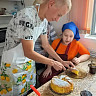 Саратовцы передадут на фронт новую партию «Валюшиных пирогов»