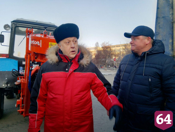 Саратову переданы для благоустройства пенькорез и гидропосев газонов 