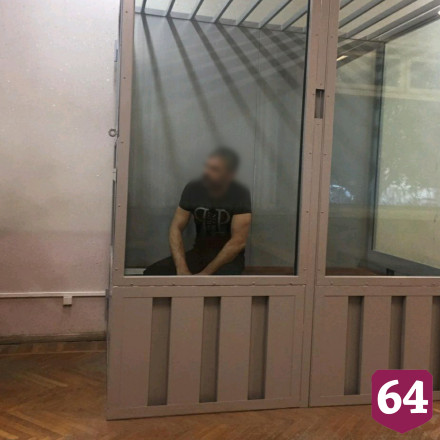 Живущий под мостом мужчина до смерти забил подругу за измену 