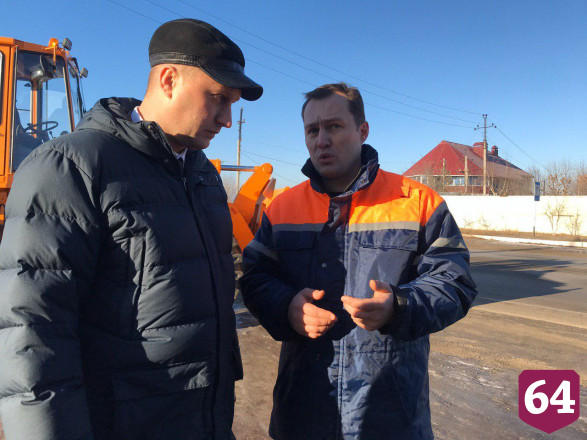 Саратовские спасатели эвакуировали людей из оторванных от мира сел