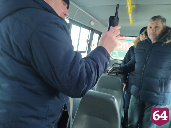 Саратовцы пожаловались на холод в автобусах