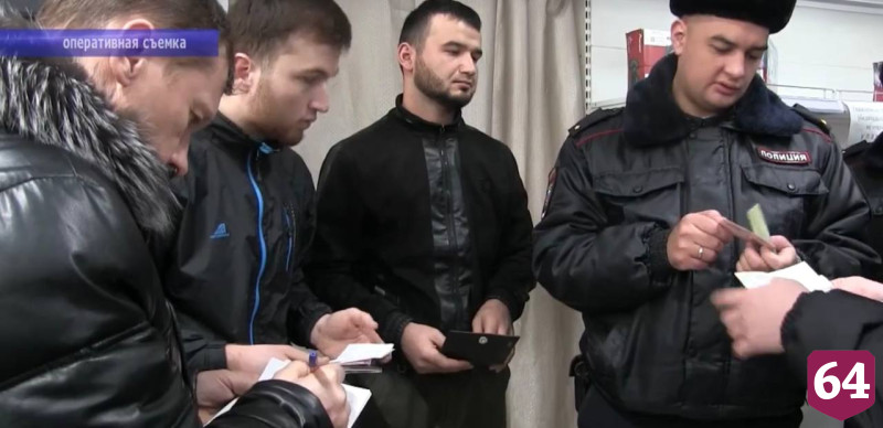 В Саратовской области нелегалов ловили в кафе и на рынках