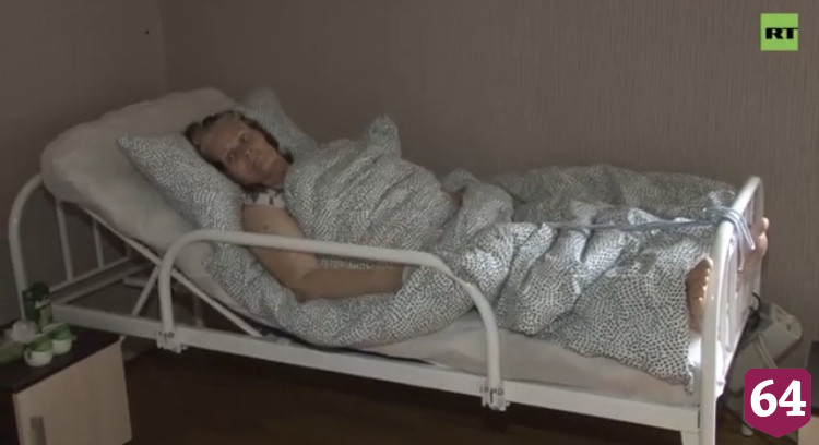 В Саратове постояльцам подпольного дома престарелых сделали тесты на коронавирус
