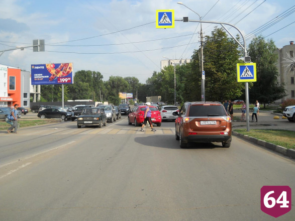 Под Саратовом автоледи сбила на переходе 9-летнего мальчика