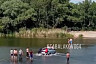 Саратовцы на автомобиле переправились через реку с водопадами