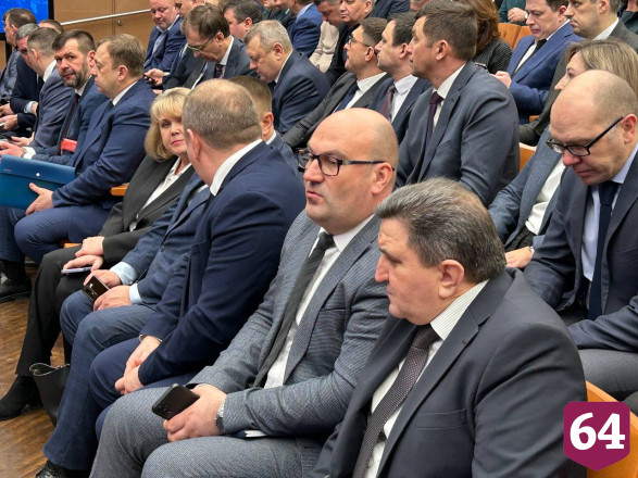 Вячеслав Володин заподозрил главу Саратова в шаманстве из-за отсутствия снега