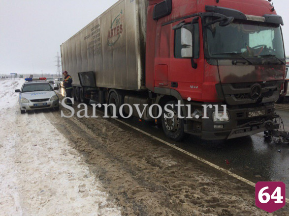 Автоледи на «Калине» вылетела под встречную фуру