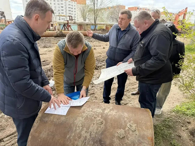 В Энгельсе восстанавливают водоснабжение многоэтажек 
