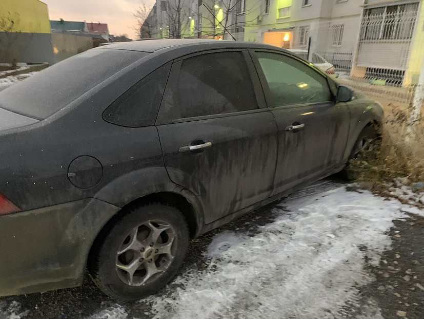 За долг по кредиту у саратовца арестовали Ford Focus