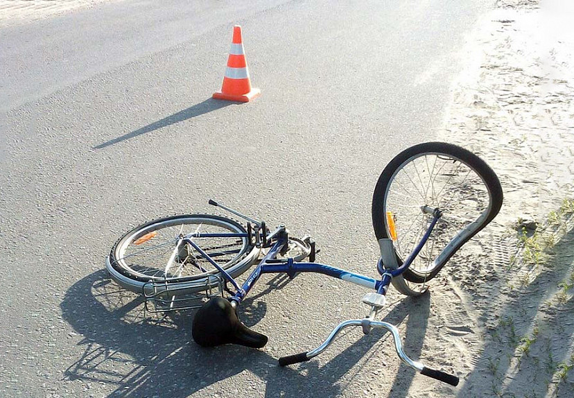 Под Саратовом у моста сбили 14-летнего велосипедиста