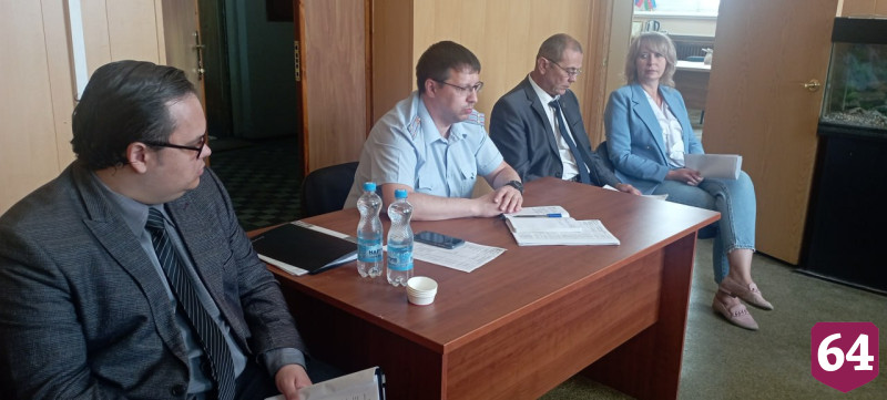 В Саратове мигрантам с рынка рассказали о правилах поведения в обществе