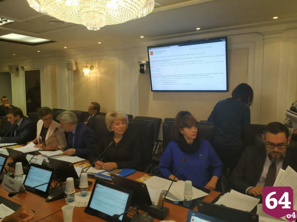 Наумов попросил сенаторов помочь с финансированием ремонта саратовских школ  