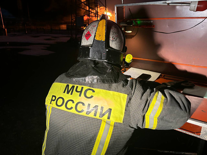 В Саратове беспилотник повредил промышленное предприятие 