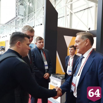 Председатель правительства обсудил саратовские предприятия на форуме «Армия-2020»
