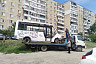 В Саратове эвакуировали брошенный микроавтобус без стекол