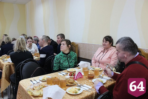 Артисты Энгельсского дома-интерната посетили с гастролями Ртищево