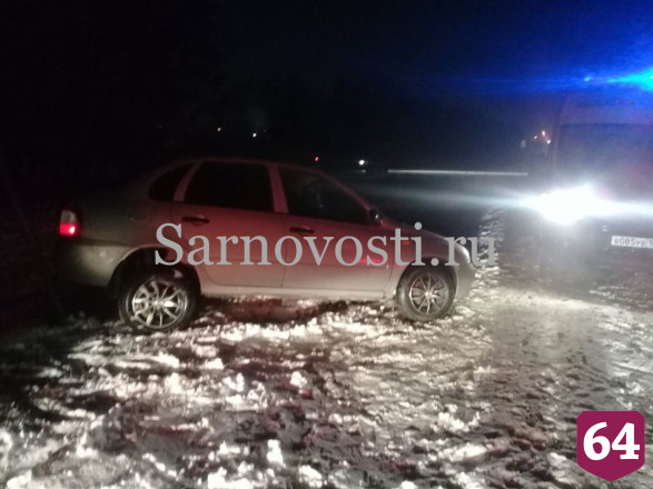 В аварии под Саратовом разбились пьяный водитель и женщина