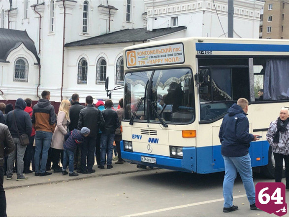 Саратов прощается с убитой Лизой Киселевой 