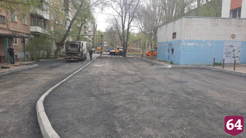 В Саратовской области стартовал масштабный ремонт дворов
