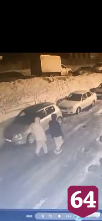 В Саратове автоворы вскрыли две машины и ушли от погони