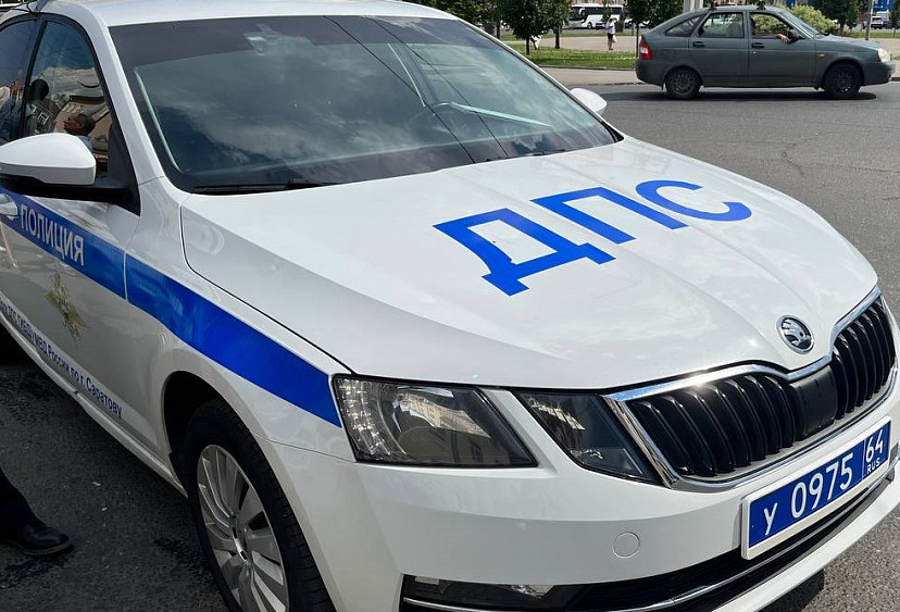 Женщина покалечилась в ДТП у кафе на Кумысной поляне