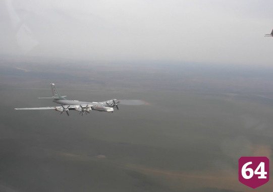 Экипажи ракетоносцев отработали посадку с выключенными приборами