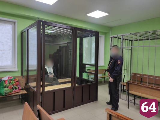 В Саратове на улице ограбили 16-летнего школьника