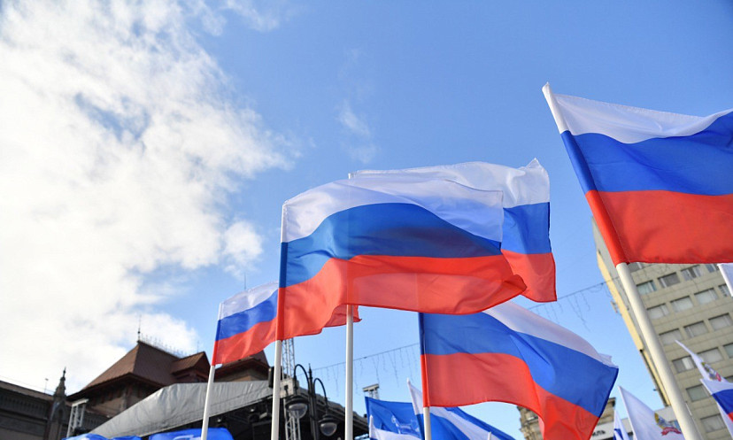 Отмечается годовщина воссоединения новых регионов с Россией 