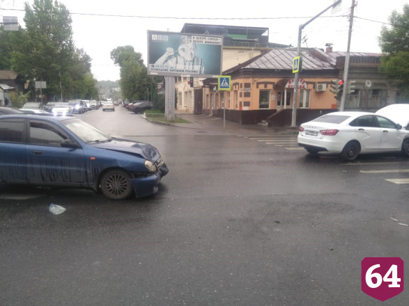 Два человека пострадали в ДТП на Большой Горной