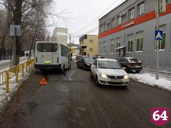 Водителя маршрутки осудили за аварию с пострадавшими в Саратове