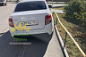 Саратовцы пожаловались на машины автохамов на тротуарах