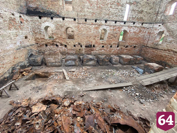 Саратовские энтузиасты два года после пожаров расчищали старинную мельницу